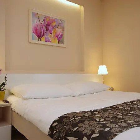 Trend Deluxe Apartman Gyula